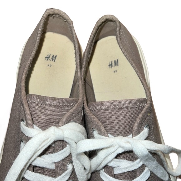 H&M Gray Canvas Platform Sneakers - Picture 11 of 11